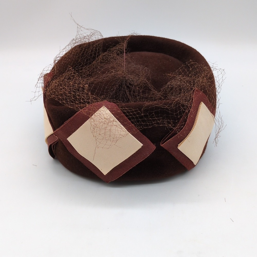 Vintage Mr. Richard Hat Womens Brown 23 Wool Pillbox Embellished Netting